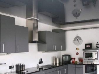 Колір стелі на кухні (53 фото): стелі червоного, сірого, жовтого та інших квітів. Який колір краще вибрати? kol r stel na kuhn 53 foto stel chervonogo s rogo zhovtogo ta nshih kv t v yakiy kol r krasche vibrati 18 - Колір стелі на кухні (53 фото): стелі червоного, сірого, жовтого та інших квітів. Який колір краще вибрати?