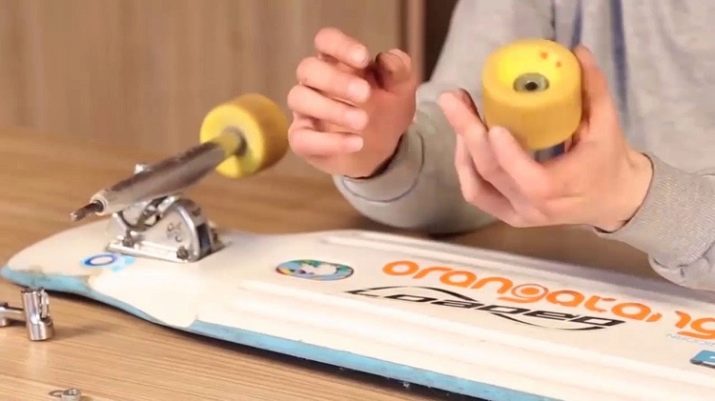 Підшипники для скейтборда: чим змащувати підшипники для скейта, як їх почистити або поміняти? Кращі комплекти p dshipniki dlya skeytborda chim zmaschuvati p dshipniki dlya skeyta yak h pochistiti abo pom nyati krasch komplekti 7 - Підшипники для скейтборда: чим змащувати підшипники для скейта, як їх почистити або поміняти? Кращі комплекти