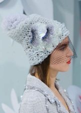 shapka z vuallyu 59 foto model obrazi 33 - Шапка з вуаллю (59 фото): моделі і образи
