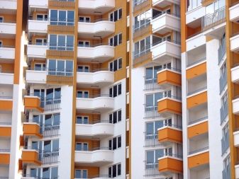 Висота огорожі балкона: якою повинна бути висота перил по ГОСТу? Висота балконного огородження в житлових будинках по Сніпу visota ogorozh balkona yakoyu povinna buti visota peril po gostu visota balkonnogo ogorodzhennya v zhitlovih budinkah po sn pu 18 - Висота огорожі балкона: якою повинна бути висота перил по ГОСТу? Висота балконного огородження в житлових будинках по Сніпу
