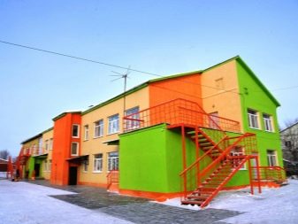 Висота огорожі балкона: якою повинна бути висота перил по ГОСТу? Висота балконного огородження в житлових будинках по Сніпу visota ogorozh balkona yakoyu povinna buti visota peril po gostu visota balkonnogo ogorodzhennya v zhitlovih budinkah po sn pu 21 - Висота огорожі балкона: якою повинна бути висота перил по ГОСТу? Висота балконного огородження в житлових будинках по Сніпу