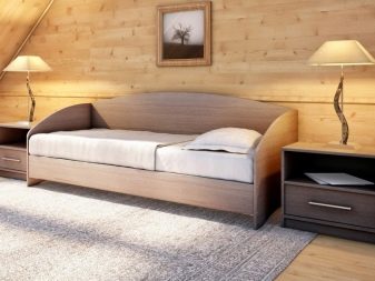 Жіночі спальні (49 фото): особливості дизайну інтер’єру для жінки після 50 років. Як оформити спальню для молодої або літньої пані? zh noch spal n 49 foto osoblivost dizaynu nter ru dlya zh nki p slya 50 rok v yak oformiti spal nyu dlya molodo abo l tn o pan 26 - Жіночі спальні (49 фото): особливості дизайну інтер’єру для жінки після 50 років. Як оформити спальню для молодої або літньої пані?